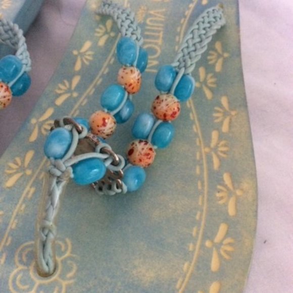 🌟🌸HOST PICK 🌟🌸 NWOT Louis Vuitton Sandals Thong/Slide Shoes US Size 9 - Picture 3 of 7